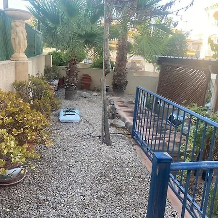 Detached With Private Pool 빌라 Pinar de Campoverde