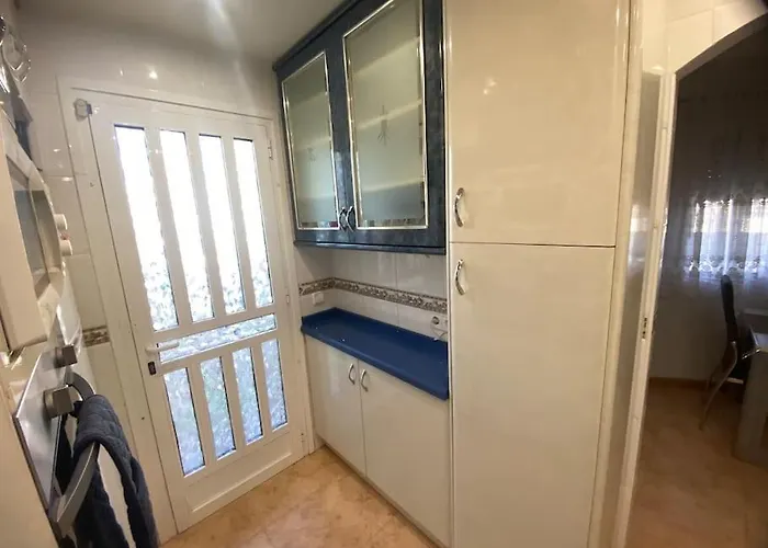 Villa Detached With Private Pool *