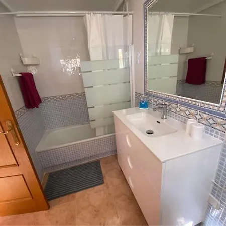 Detached With Private Pool Villa *