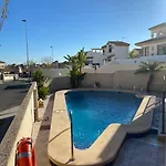 Detached With Private Pool Pinar de Campoverde